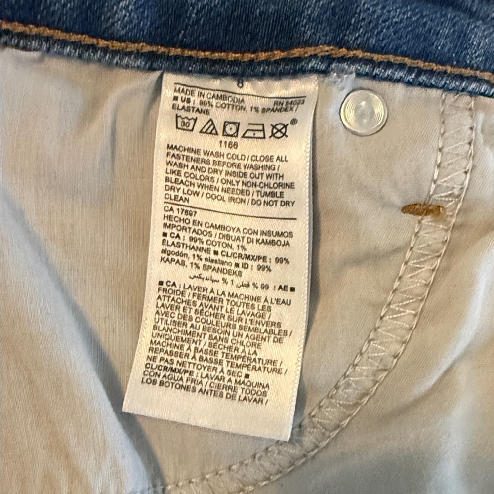 Old Navy Denim Distressed Skirt Size 8 - Picture 4 of 4